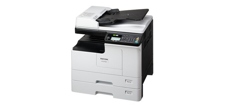 Črno-bela multifunkcijska naprava RICOH M2310N